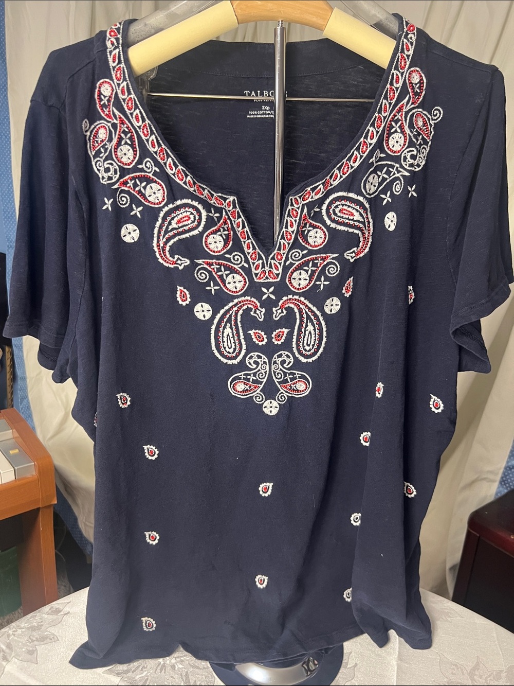 Talbots 3XPetite Red White and Blue Embroidered V-Neck Cotton Top with beading